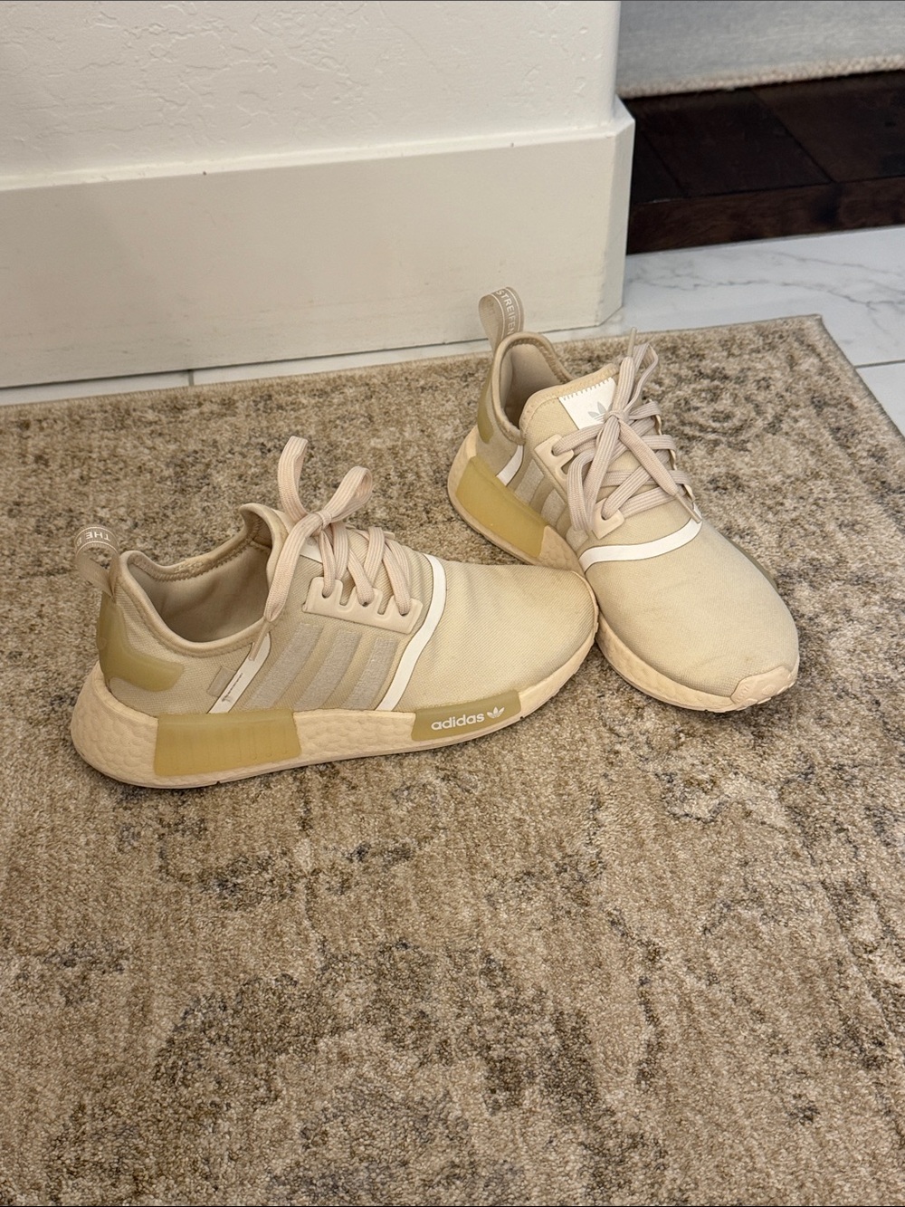 Women's adidas NMD_R1 Shoes - Cream
